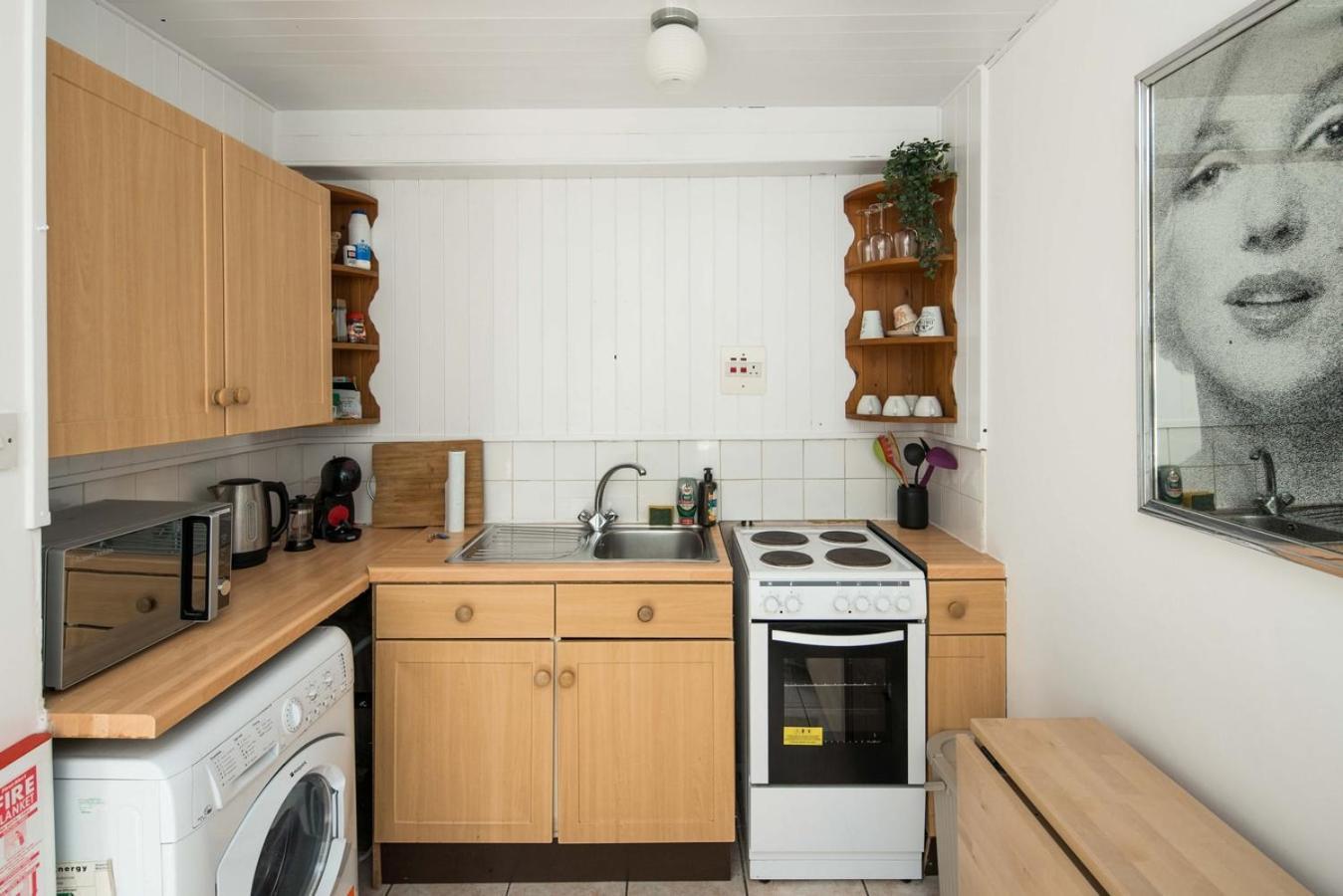 Apartmán Quirky & Cosy 2Bd Mews Flat In Paddington Londýn Exteriér fotografie